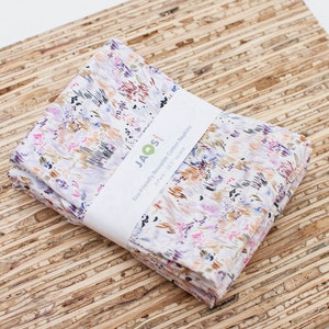 Large Cloth Napkins - Set of 4 - (N8318) - Abstract Dash Meadow Modern Reusable Fabric Napkins