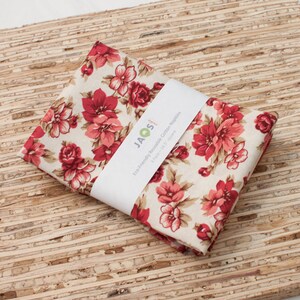 Large Cloth Napkins - Set of 4 - (N4848) - Elegance Flower on Cream Modern Reusable Fabric Napkins