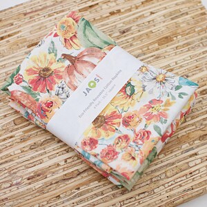 Large Cloth Napkins - Set of 4 - (NE836) - Pumpkin Floral White Reusable Fabric Napkins