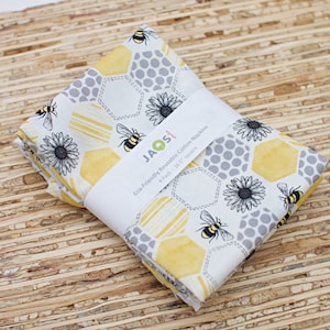Large Cloth Napkins - Set of 4 (NE057) - Honeycomb Bees Floral White Reusable Fabric Napkins