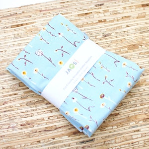Large Cloth Napkins - Set of 4 - (ND273) - Wildflowers Blue Modern Reusable Fabric Napkins