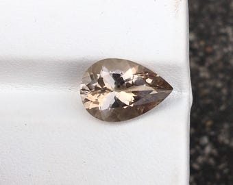 Quartz fumé, pierre précieuse de protection et d'ancrage à facettes, poire de qualité AAA, 4 carats, 14 x 9,5 x 6,6 mm