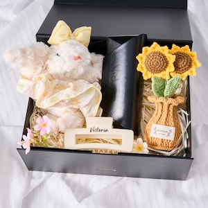 Personalized Bridesmaid Proposal Gift Box | Custom Wedding Gift Box | Luxury Bridesmaid Gift Set | Bridal Party Gift Boxes |Maid of Honor