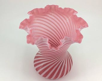 Vintage Pink Swirl Art Glass Vase, Ruffled Rim Cased Glass 8.5” H