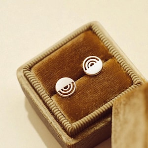 Small Disc Stud Earrings, Circle Studs, Circle Earrings, Geometric Earrings, Tiny Disc Earrings, Round Flat Studs, Womens Christmas Gifts