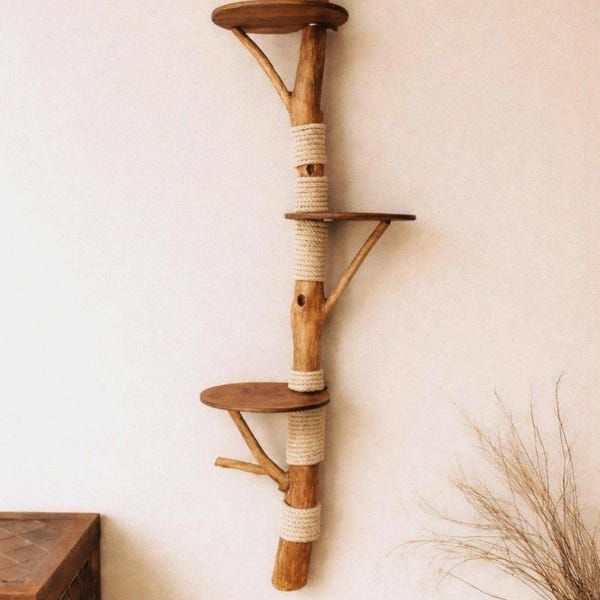 Cat Tree / Wall cat tower