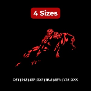 Pode incluir: Um gráfico bordado a vermelho de um super-herói numa pose agachada sobre um fundo preto. Acima do gráfico está uma etiqueta retangular vermelha com o texto branco 4 Sizes. Abaixo do gráfico está o texto branco DST | PES | JEF | EXP | HUS | SEW | VP3 | XXX.