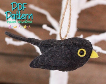 Blackbird digital pdf sewing pattern tutorial for wool felt hand sewn british bird ornamnets