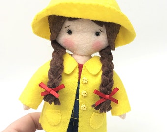 April Bella doll felt sewing pattern and tutorial