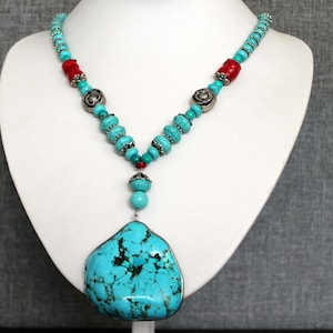 Türkis und Rote Meer Bambus Koralle Halskette mit einem großen Anhänger