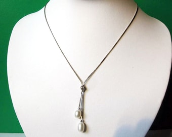 Fabulous White Freshwater Pearls Silver Plated Snake Skin Chain Necklace