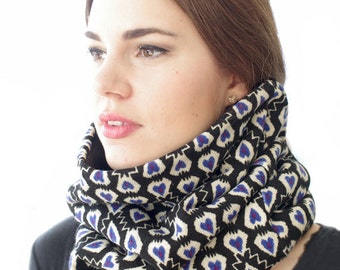 Soft and elegant fleece and acrylic mix cowl in white and blue - READY to ship