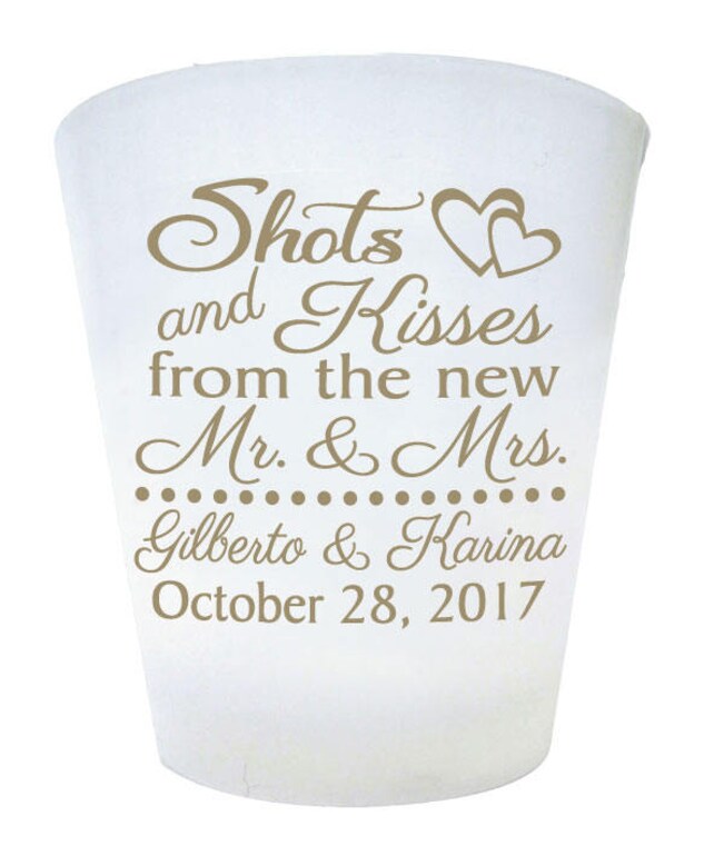 200 Wedding Favors Personalized Plastic Wedding Shot Glasses Shots