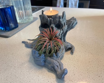 Haunted Tree Stump Planter – Gothic Forest Tealight Holder, Fantasy Desk Accent