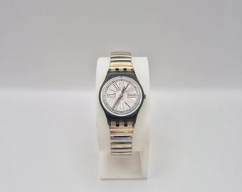 Swatch Lady LM108 “Petit Four” 1993 Vintage Swiss Ladies Watch