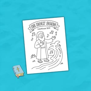 K&ouml;nnte beinhalten: Schwarz-Wei&szlig;-Illustration einer biblischen Szene mit einem singenden Mann, umgeben von Noten und Wasser. Der Text "BE HOLY SONG" und "Levitikus 19,2" stehen oben. Ein kleines Buch mit einem Kreuz befindet sich unten links.