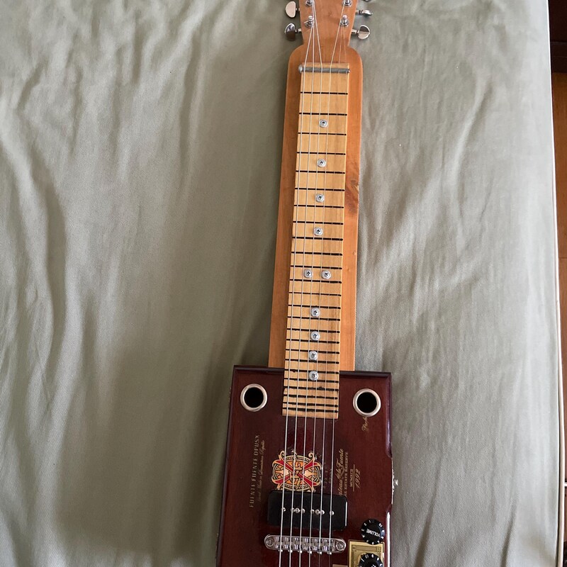 Cigar Box Guitar - Etsy