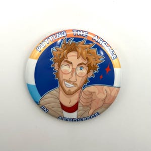 Aroace Grace PHM Button Pin