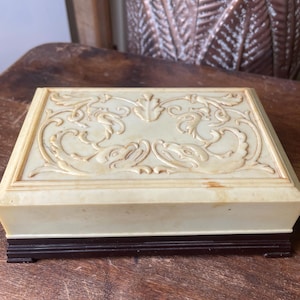 Vintage Dunlop Bakelite Box with Carved Lid | Art Nouveau Style Sea Creature & Acanthus Trinket Box
