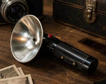 Vintage Argus Camera Flash Reflector Adapter Prop Made USA Film Photography MCM