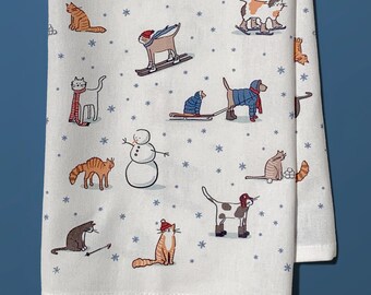Christmas Cat Tea Towel: Winter Holiday Kitchen Decor