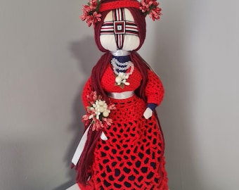 Rote Motanka-Puppe: Slawische Volkskunst Textil-Innendekoration (Handarbeit)