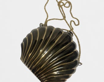 Vintage 1980s Shell Minaudière Clutch, Black Gold Hard Case Evening Bag, Sculptural Seashell Purse with Chain Strap