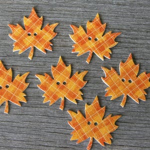 6 fall leaf buttons, leaf buttons, wood leaves, fall buttons, miniature leaves,  autumn buttons