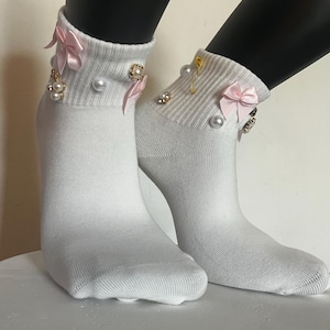 Pink and pearls l Charm socks