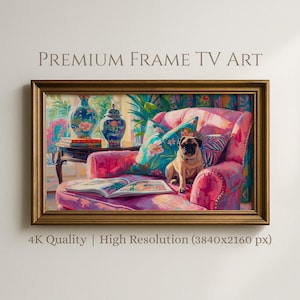 Puede incluir: Una obra de arte digital enmarcada titulada Premium Frame TV Art que presenta una pintura vibrante de un pug sentado en un sillón rosa brillante. La escena incluye un cojín con estampado floral, un libro abierto y dos jarrones decorativos.