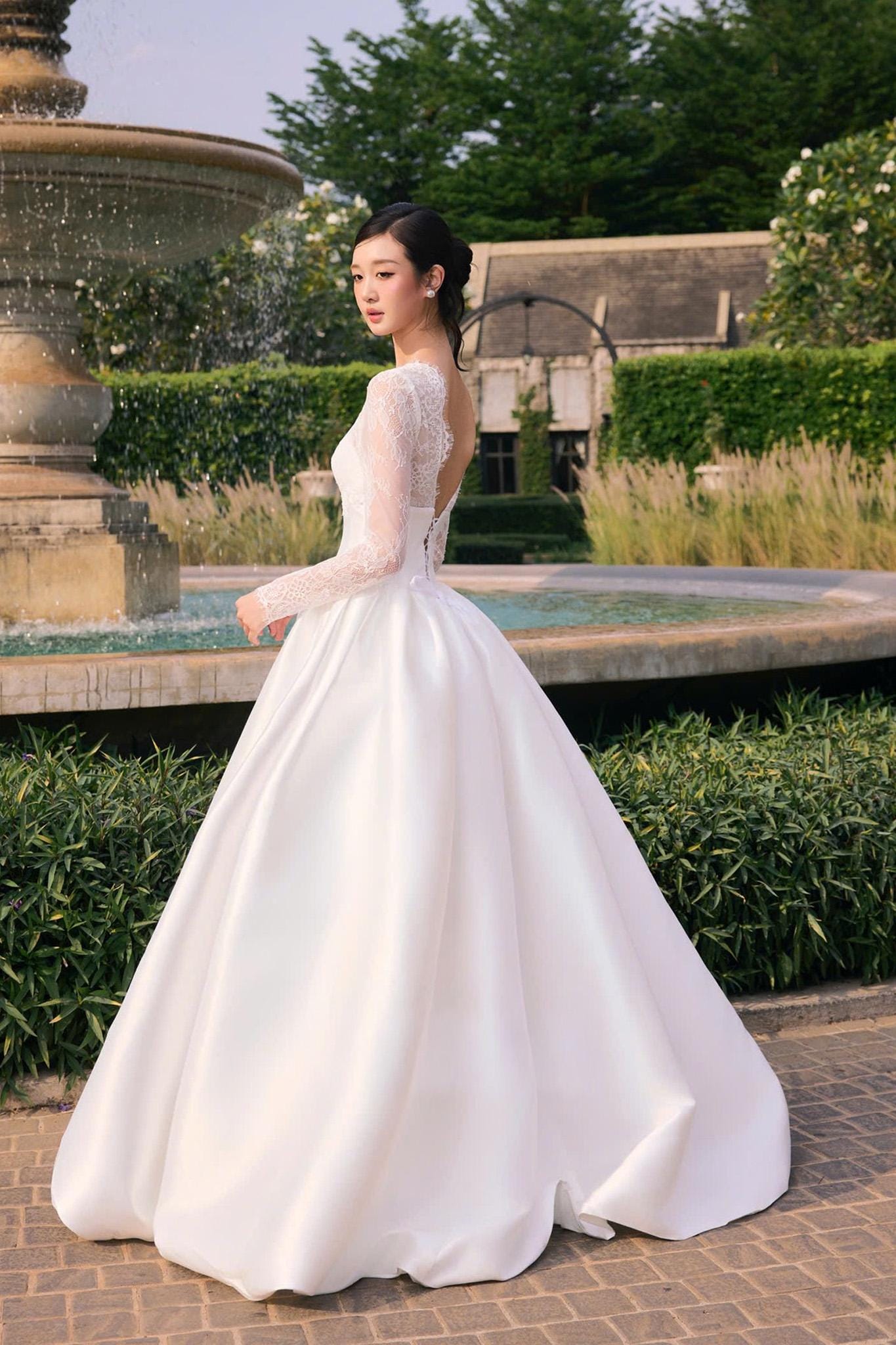 long sleeve big wedding dress Puff Long Sleeve Floral Tulle Destination Wedding Dress