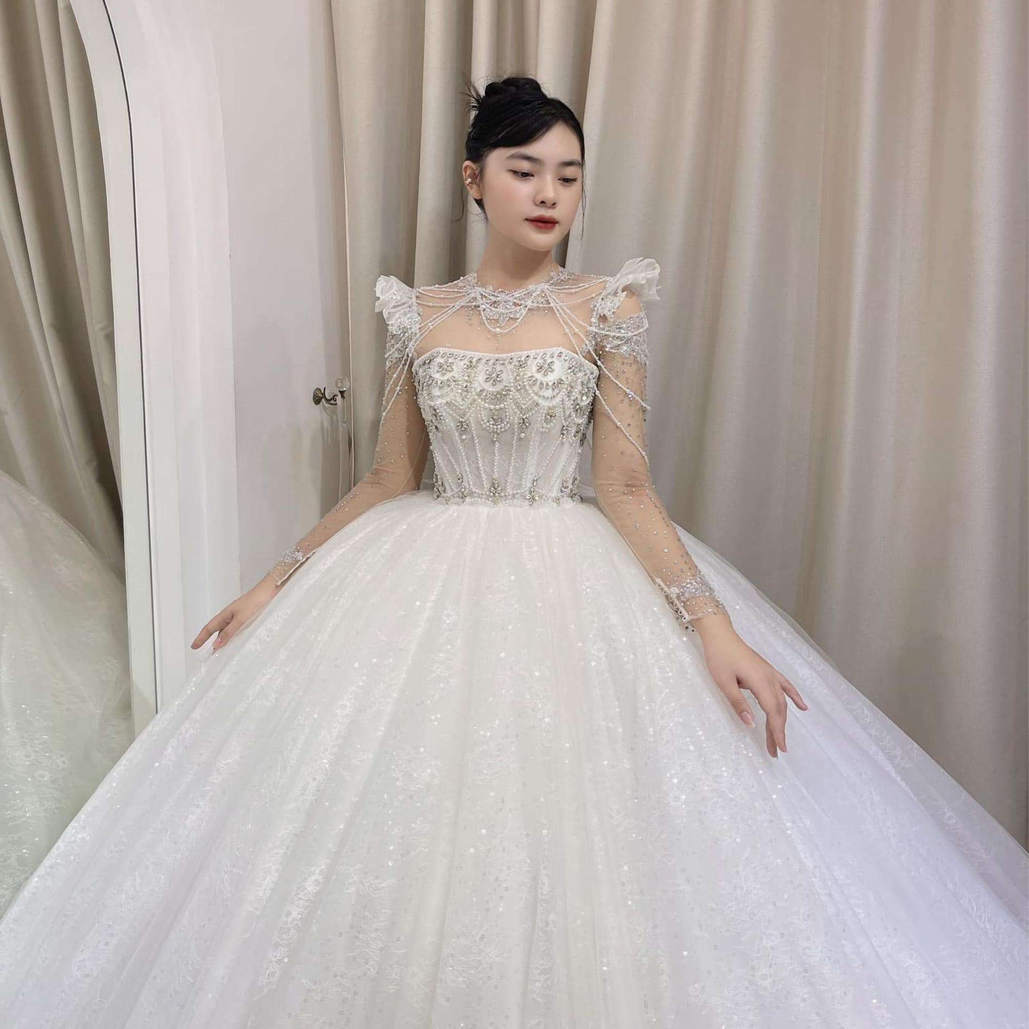 wedding dresses with crystals beading Crystal Beaded Sweetheart Wedding Ball Gown Dresses