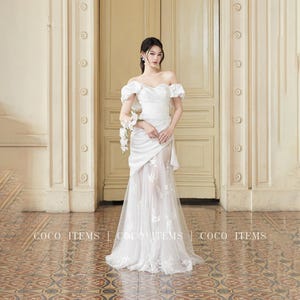 Off-Shoulder Satin Wedding Dress: Floral Lace Fishtail Skirt, Customizable