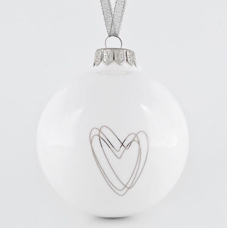 White Christmas Bauble with Heart, Minimalist Christmas Bauble, Christmas Tree Decoration image 6