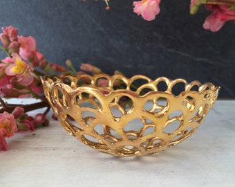 Lace Porcelain Bowl, Decorative porcelain bowl pleated with gold, Lace Trinket dish