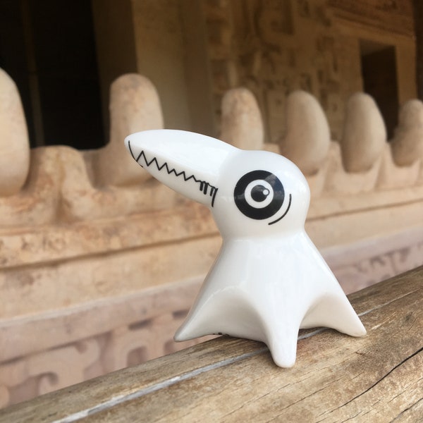 Kawaii-monsterbeeldje: handgemaakt verzamelobject uit Bone China