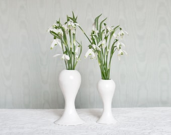 Minimalist Flower Vase, Modern Porcelain Vase, Small White Bud Vase