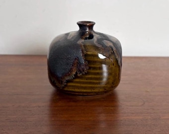 Vintage Seymour Mann Japan Ceramic Bud Vase