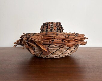 Original Betz Salmont Organic Fiber Handwoven Art Basket