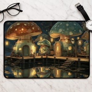 Podkładka pod mysz Mushroom Village – urocza, nocna przystań promowa z ilustracją w dużym formacie dla miłośników fantasy, z odbiciami latarni i wody