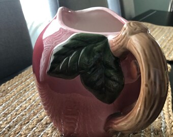 Fruit shaped pitcher