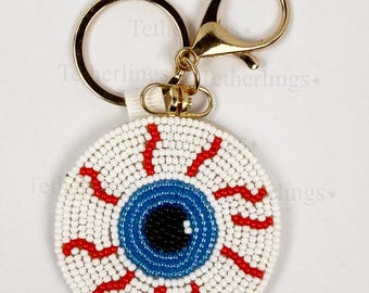 Spooky Eyeball Halloween Clip Beaded Bag Charm: Handmade Key chain