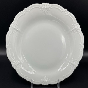 Vintage Tirschenreuth Baronesse Dinner Plates – Set of 2 (10” White Embossed Porcelain, Alt Tirschenreuth 1838 Bavaria)