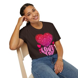 Love You Heart Unisex T-Shirt, Cute Graphic Tee, Valentine&#39;s Day Gift, Casual Wear, Heart Design, Gifts for Her - Valentine&#39;s Day Shirt,