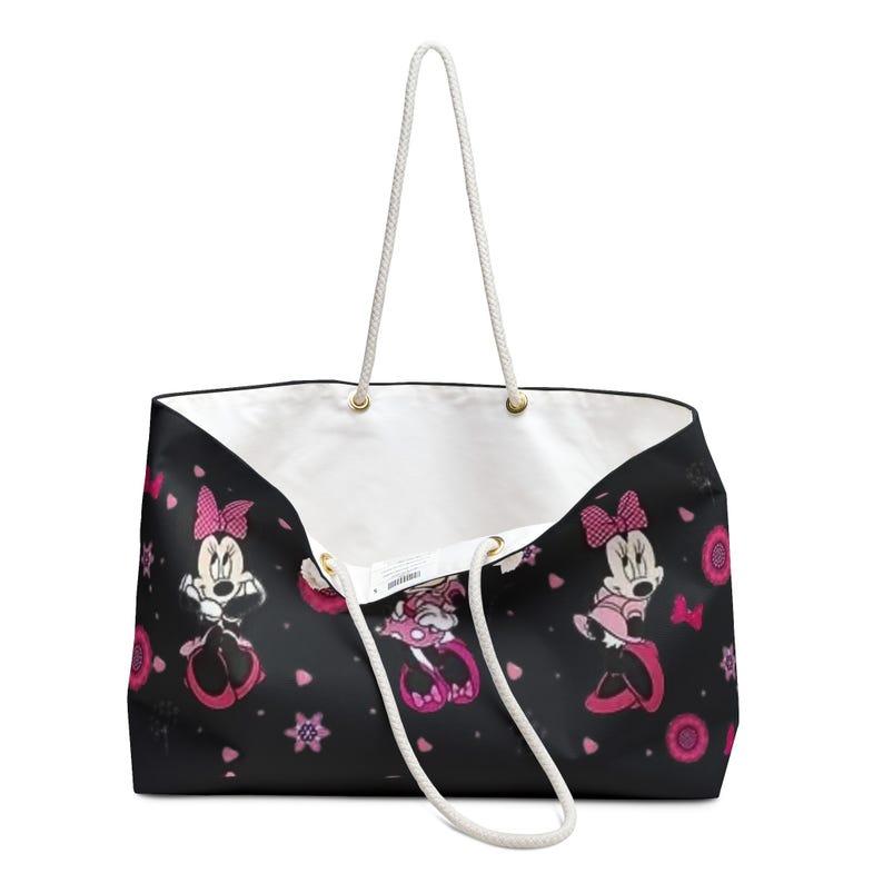 Minnie Mouse Weekender Bag: Playful Travel Bag for Kids & Adults image 3