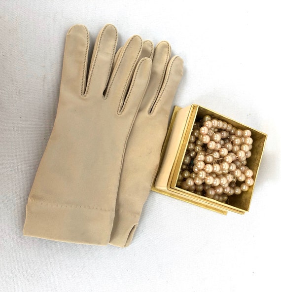 VINTAGE KID GLOVES - image 1