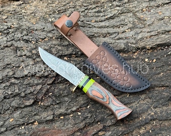 Handmade Damascus Steel Skinner Knife: Wood & Resin Handle, Leather Sheath