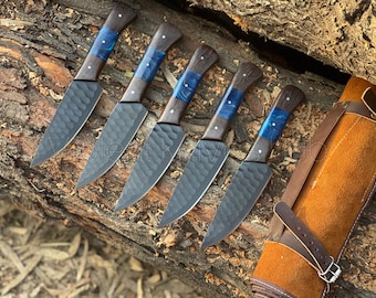 Juego de cuchillos de chef de acero al carbono hechos a mano / Cuchillos de cocina de 5 piezas con mangos de madera de wengué y resina / Regalo personalizado para él / Regalo de Navidad