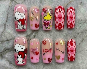 Handmade Snoopy Valentine Press On Nails | Hearts, Arrows & Argyle Pink Art | Short Square Nails For Romantic Cute Vibes