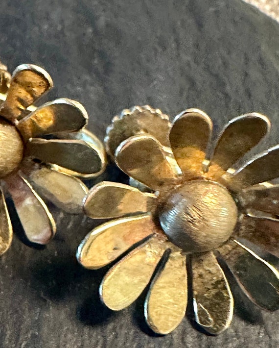 14k antique Flower screw back earrings-spring flo… - image 3